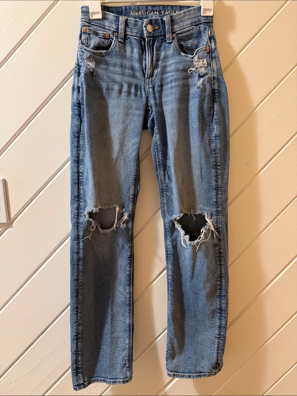 American Eagle Outfitters Light Blue Distressed Straight-Leg Jeans